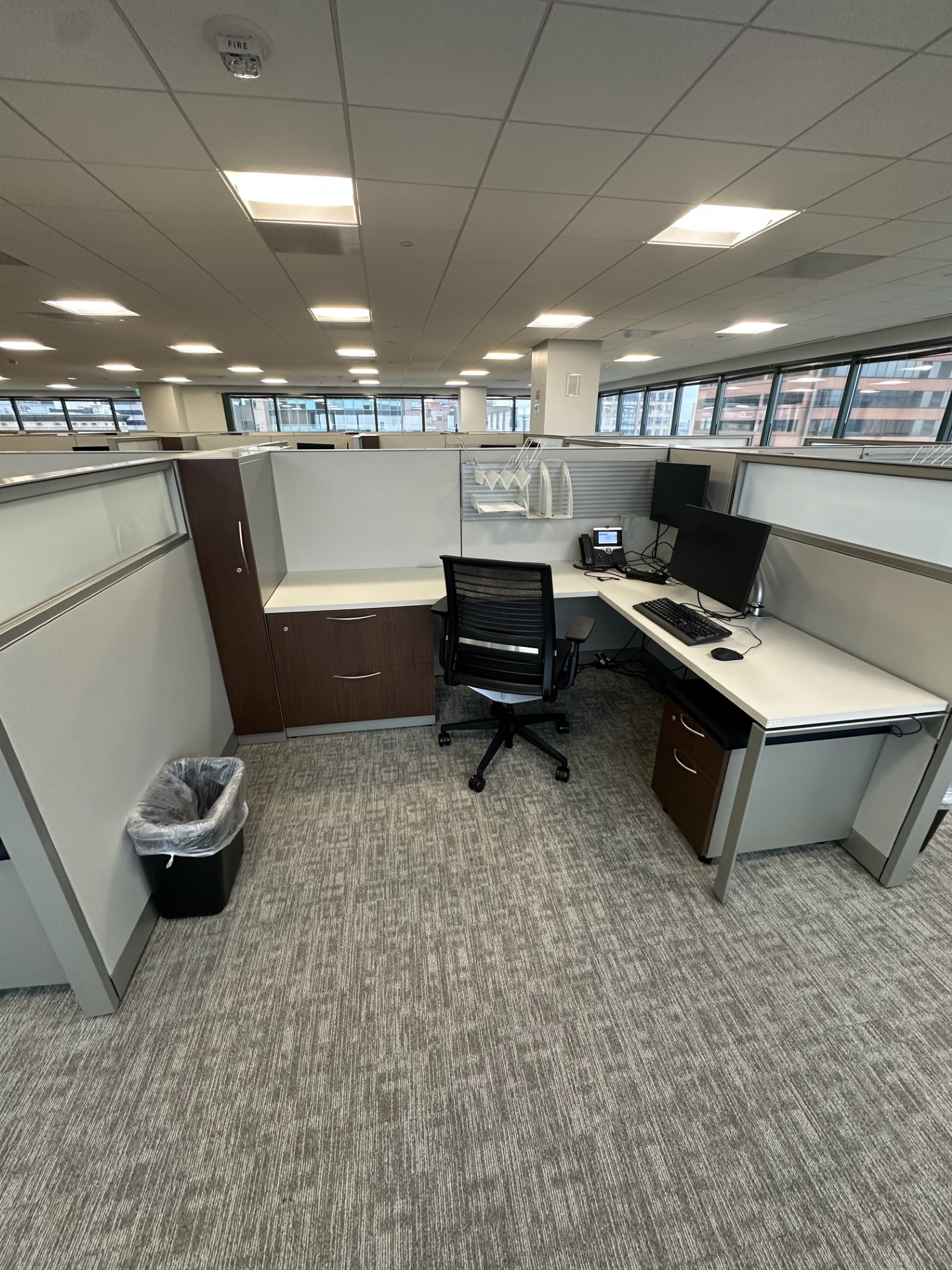 Steelcase Answer Workstations